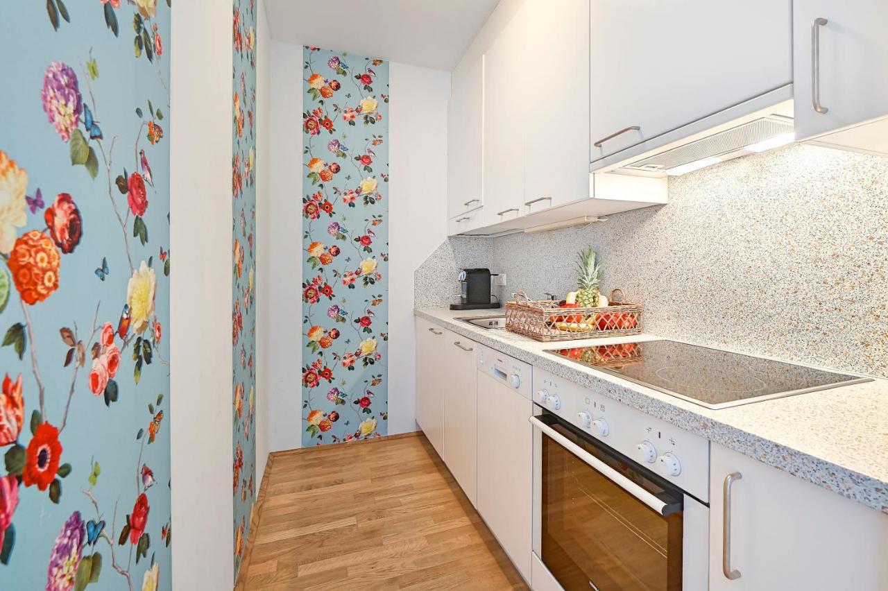 Peaceful Belvedere Apartment In Safe, Quiet & Central Location Wien Eksteriør billede